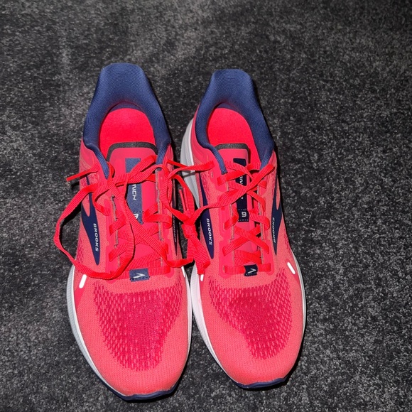 Women’s Brooks Launch 9 Running Shoes - Size 9 - Picture 6 of 7